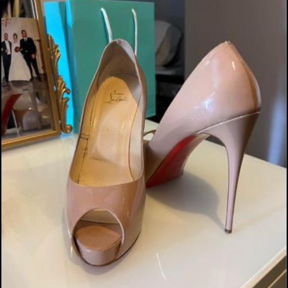 Christian Louboutin Very Prive Heels EU 42 - Picture 3 of 9